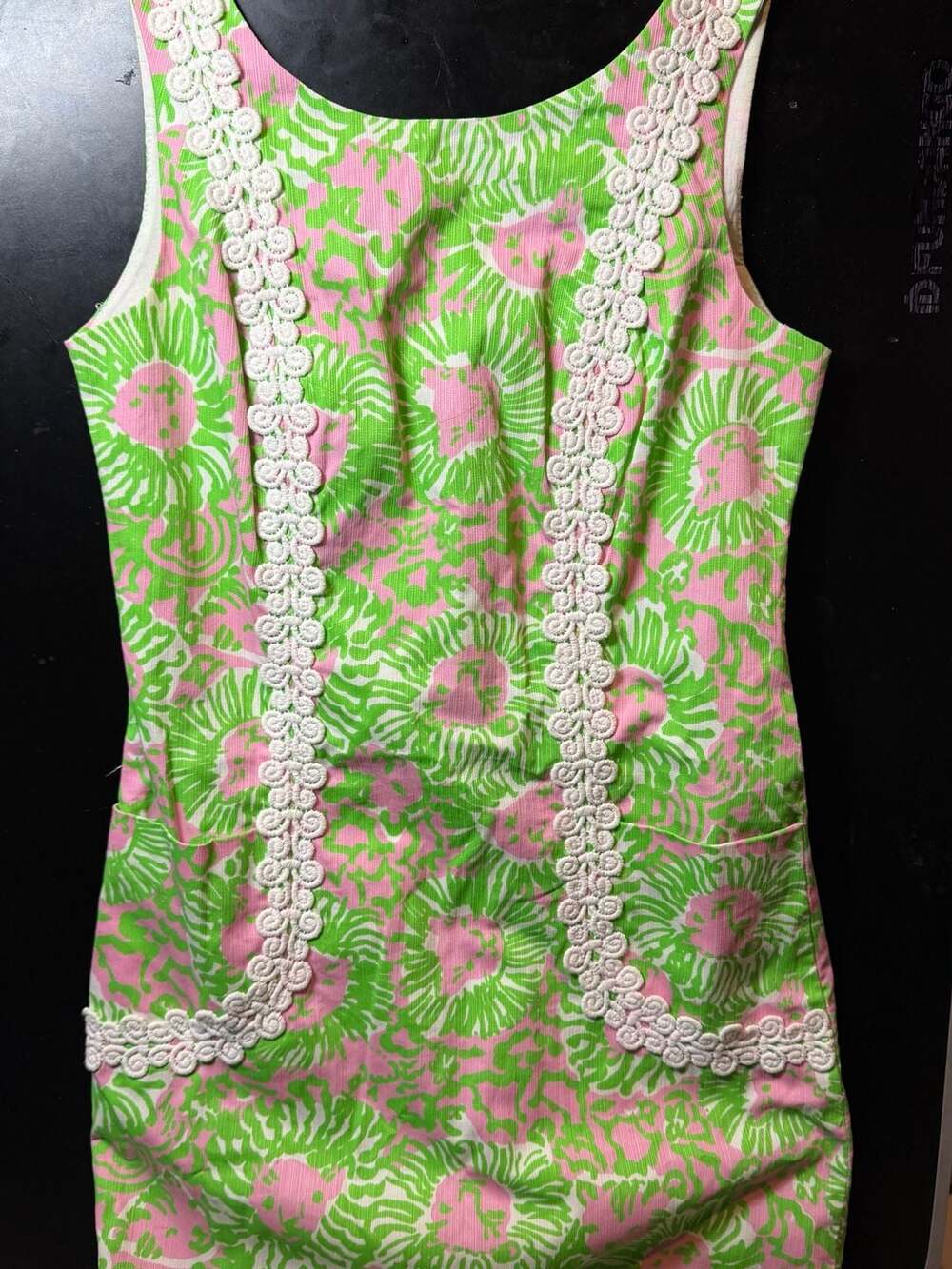 Lilly Pulitzer Liz Shift Dress in Sunnyside Lions Print with Lace Detail